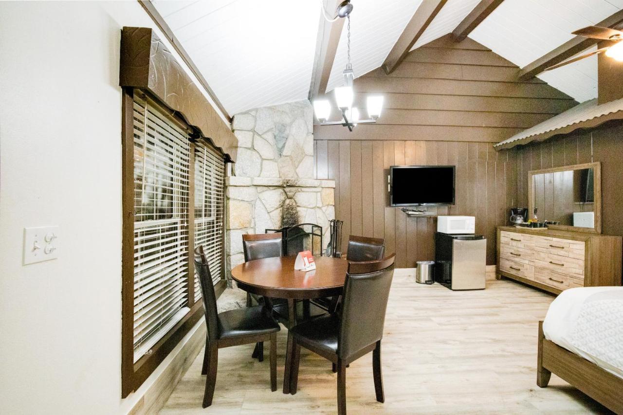 Arrowhead Tree Top Lodge Lake Arrowhead Exteriör bild